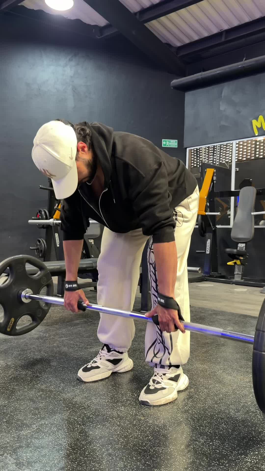 @GYM BRO.