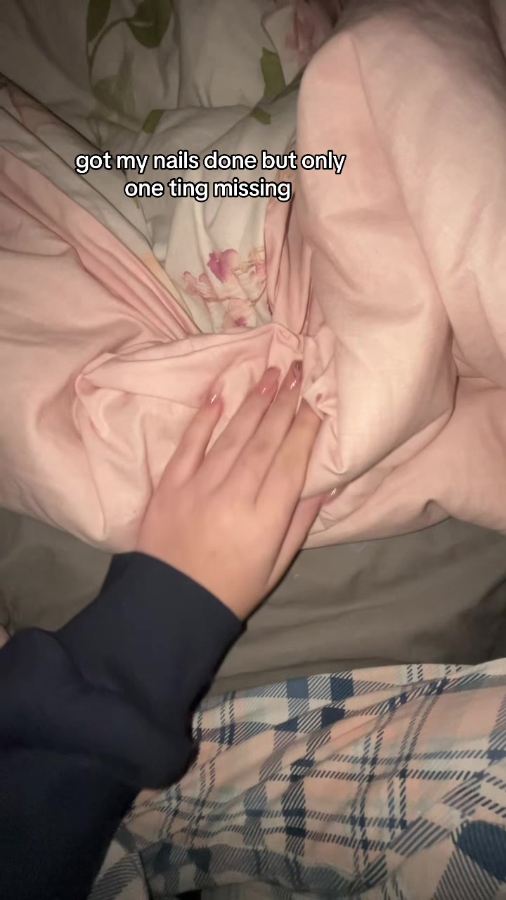 @🧸🦋