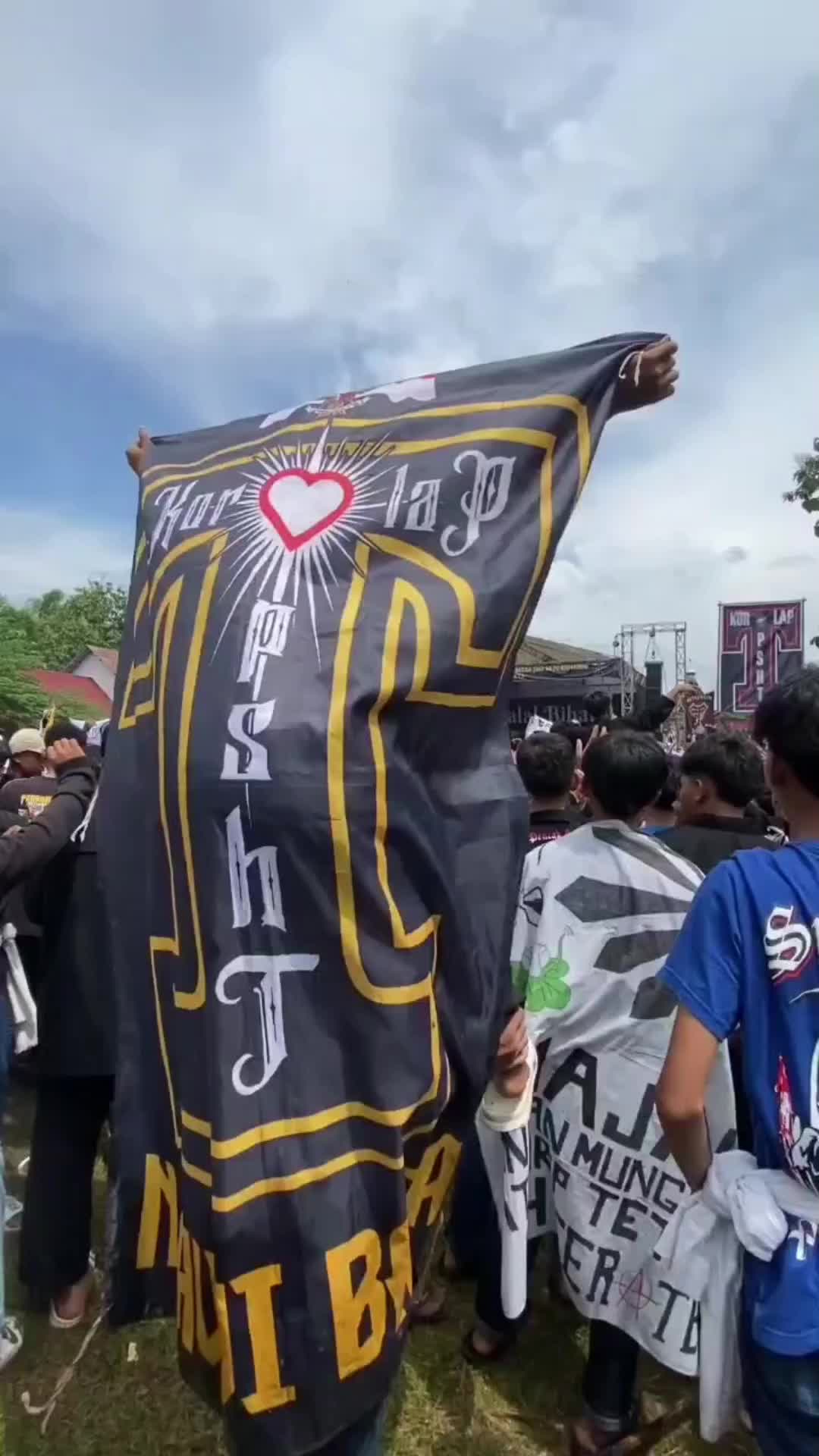 @Hapstt