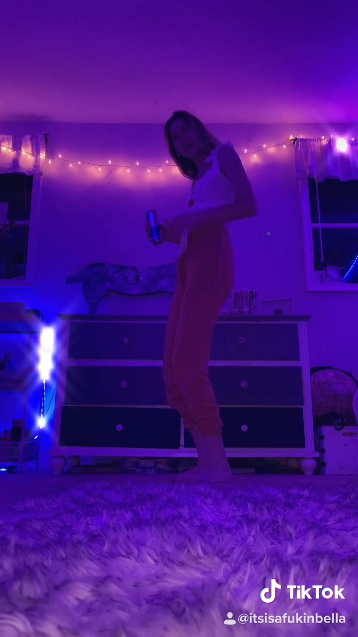 @isabella