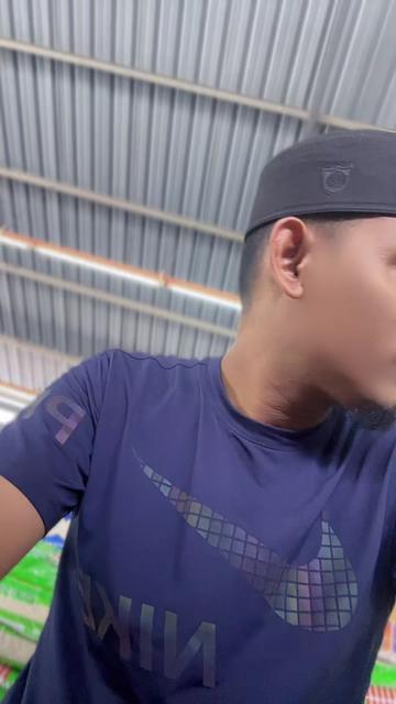 @along_mr.purple80