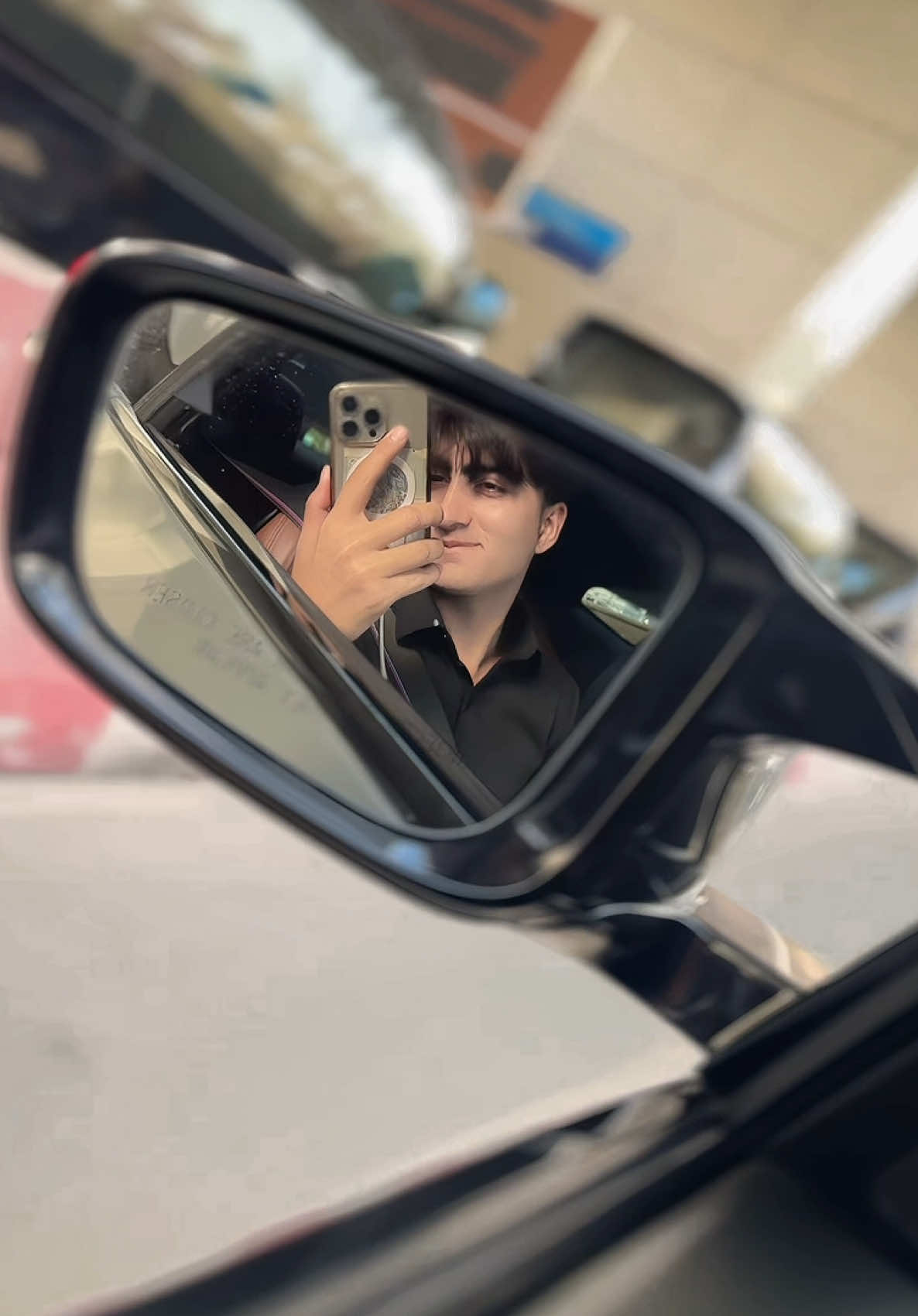 @ᗯOᒪᖴ 🐺