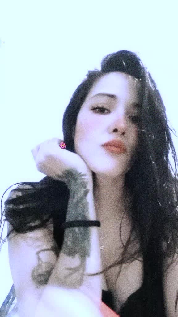@flaquita uribe 😍🥰😘