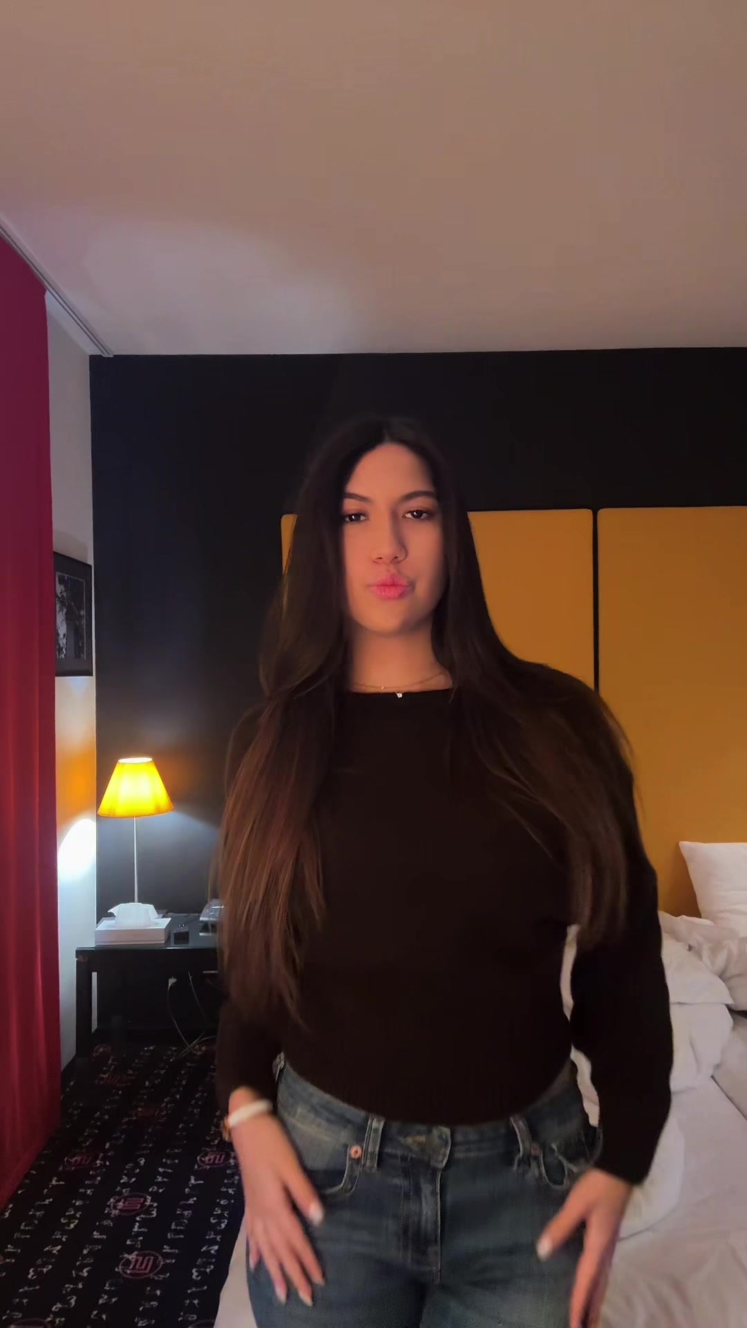 @alexz