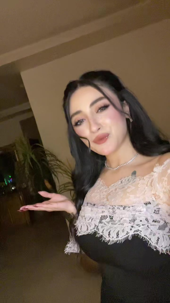 @roony