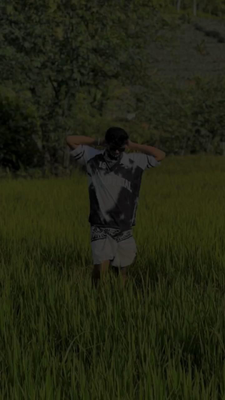 @R🦢”