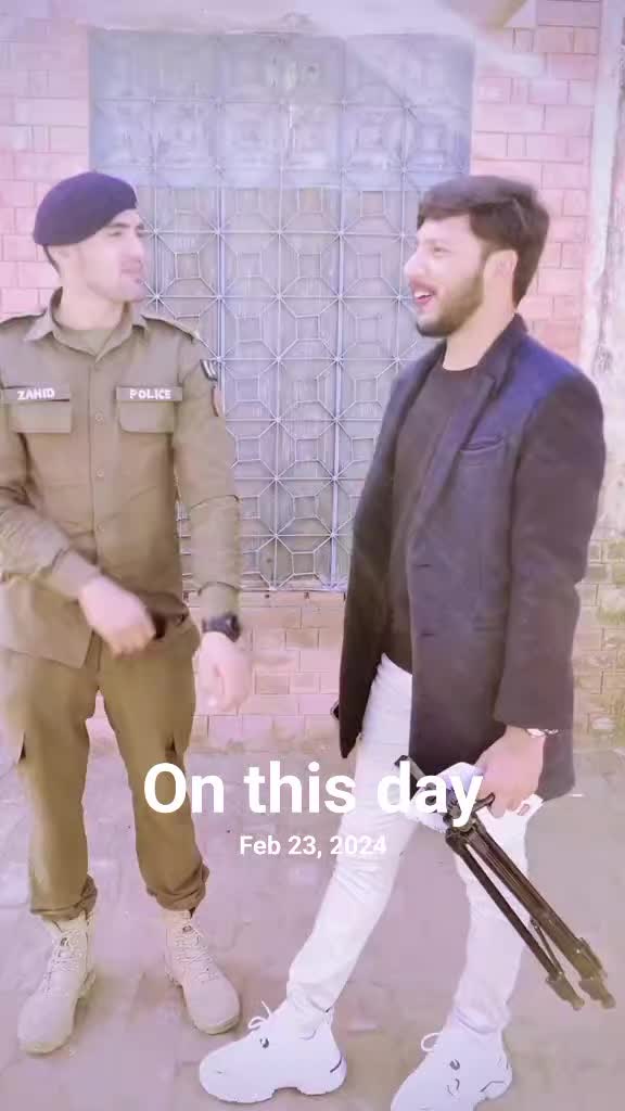 @Police hn yr