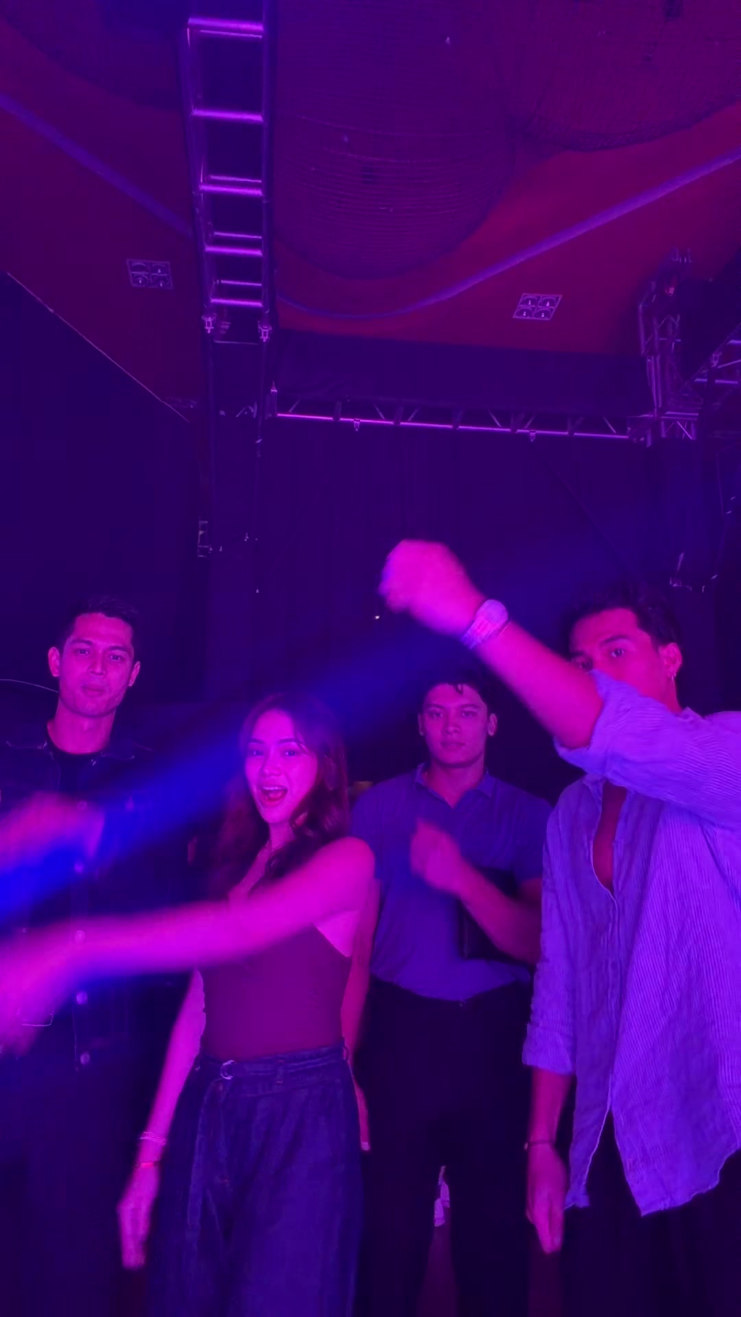 @Lorenzo Isip♊️