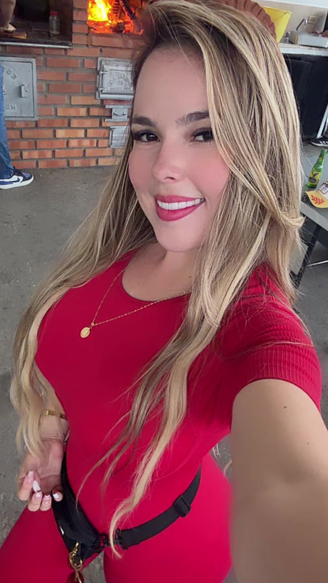 @Angela Gabriela
