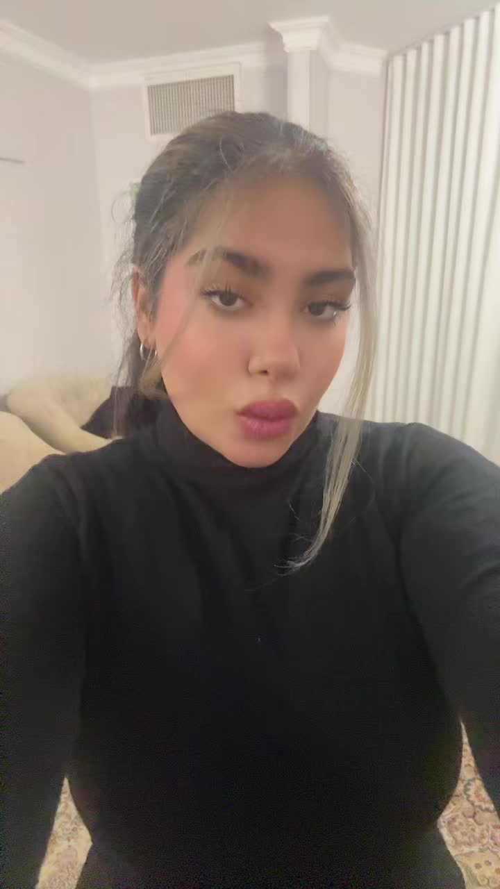 @Soorina_pr