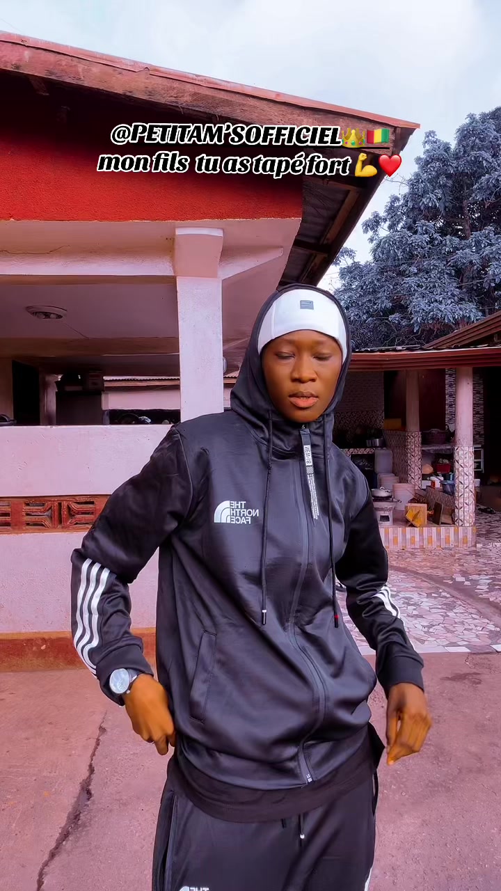 @Astou De Ciss&eacute;