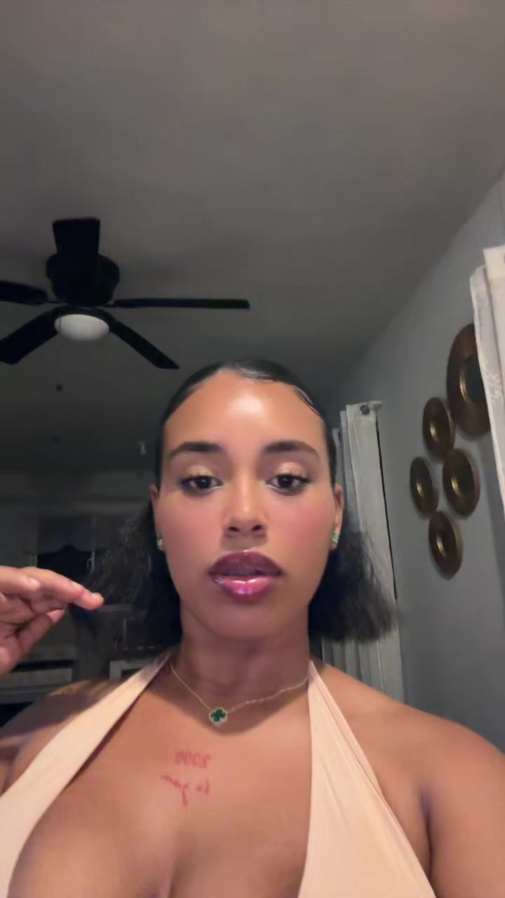 @Yariii💗