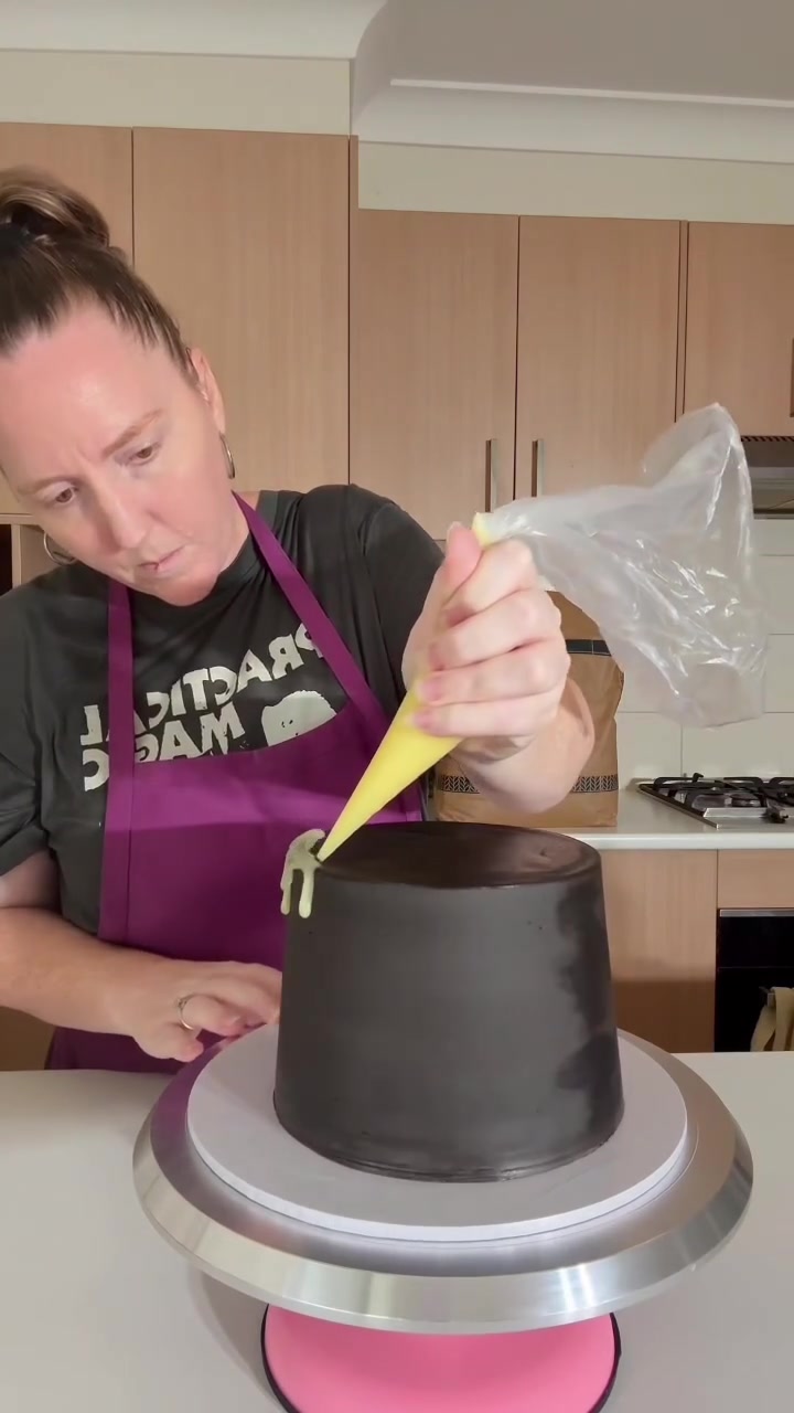 @Stacey Bakes Cakes!