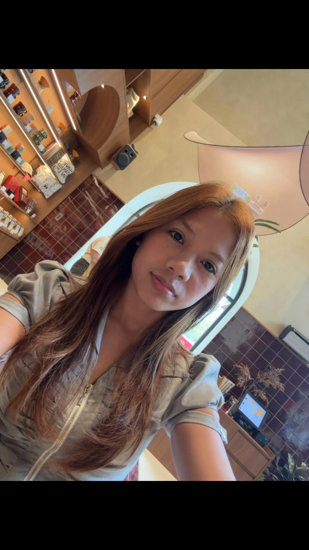 @Unn Moniroth-អុន មុនីរត្ន័
