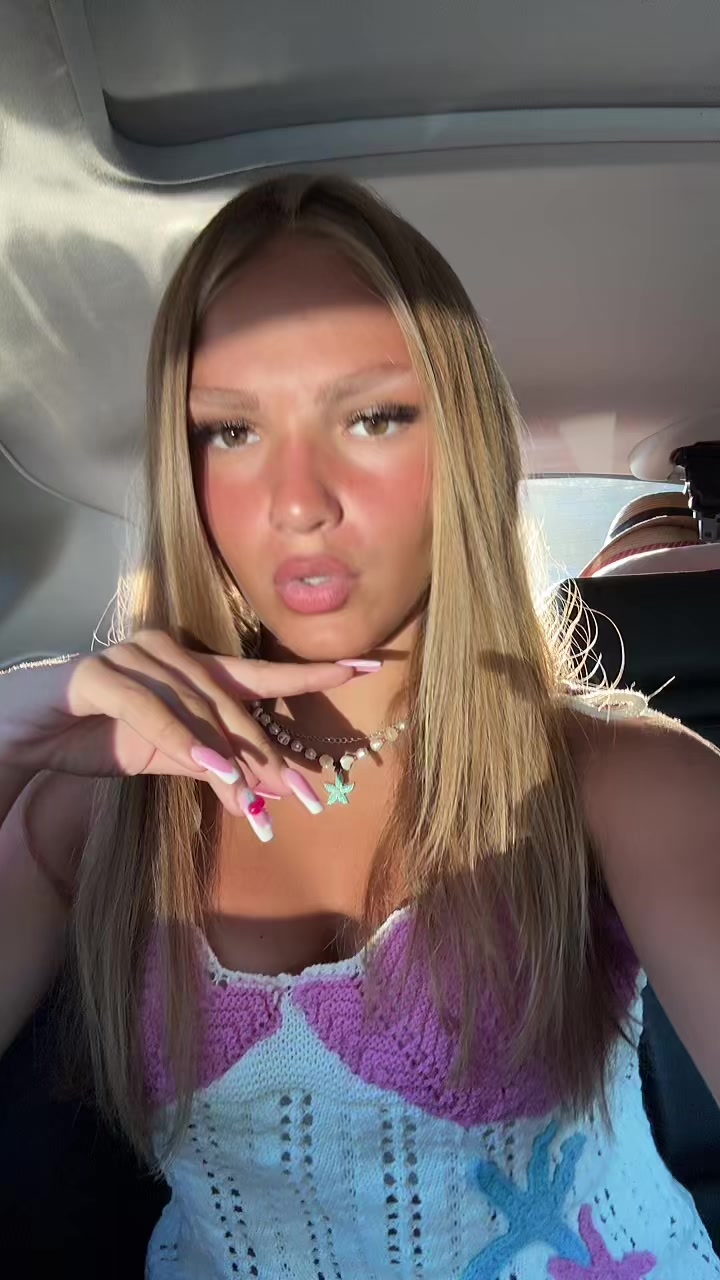 @каya