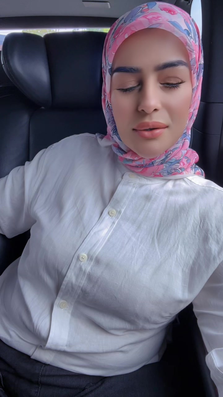 @missrara_kf