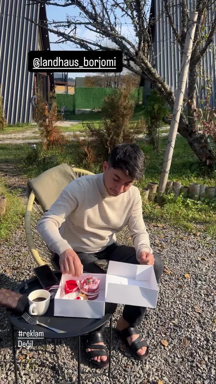 @FURNİA😎♥️