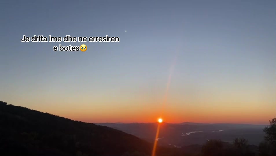 @🌏