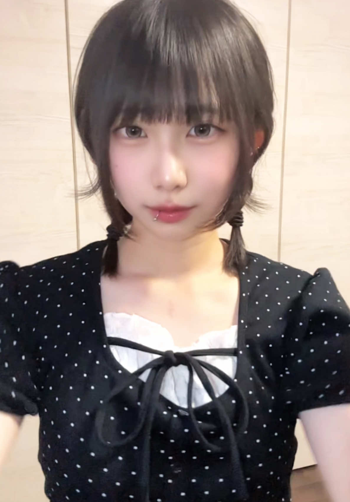 @りる
