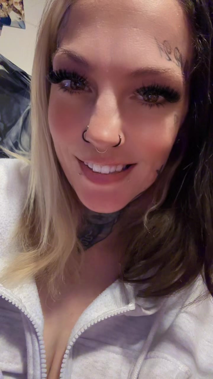 @CupcakeZ🧁