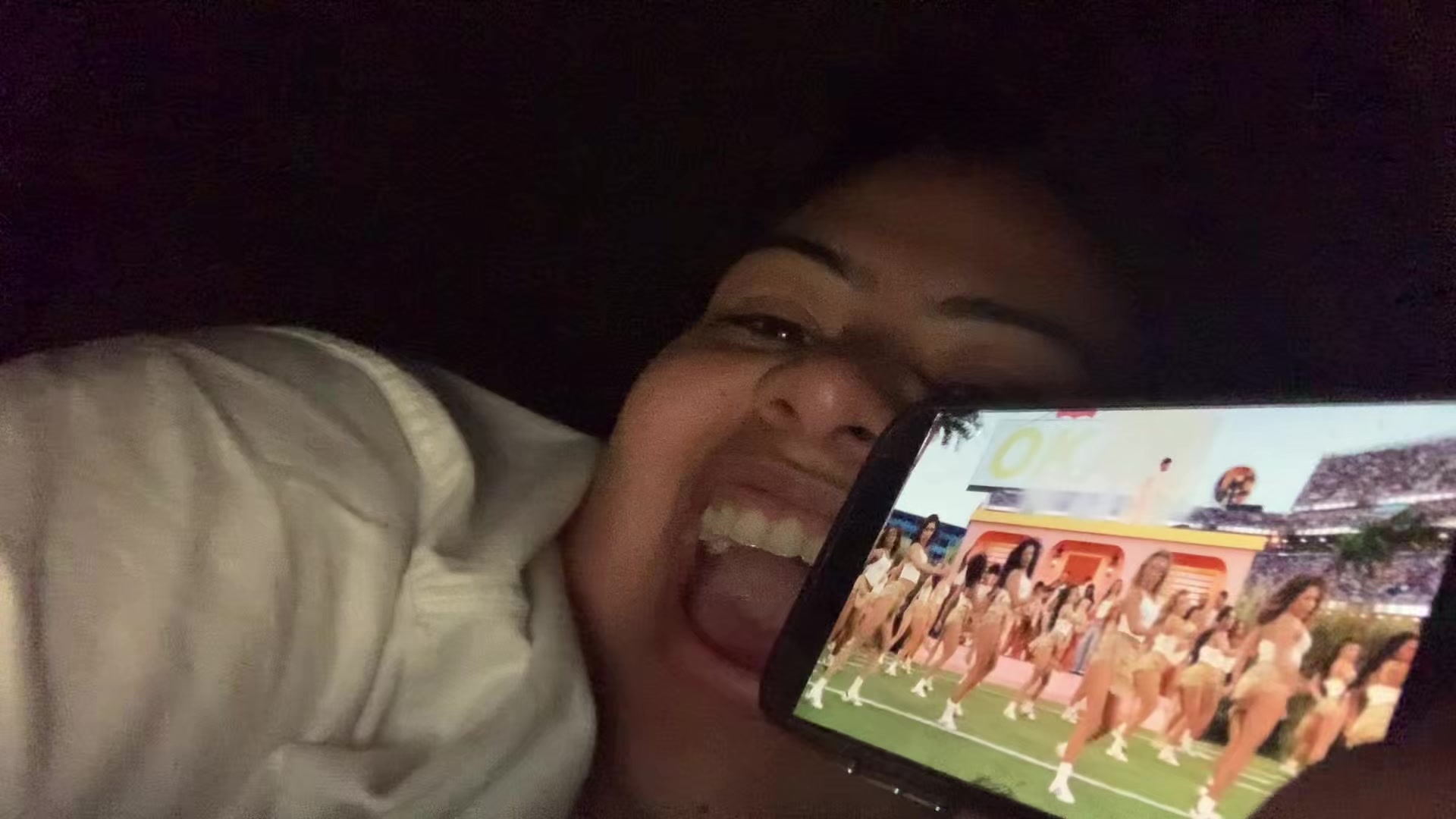 @hillaryazucenaflores