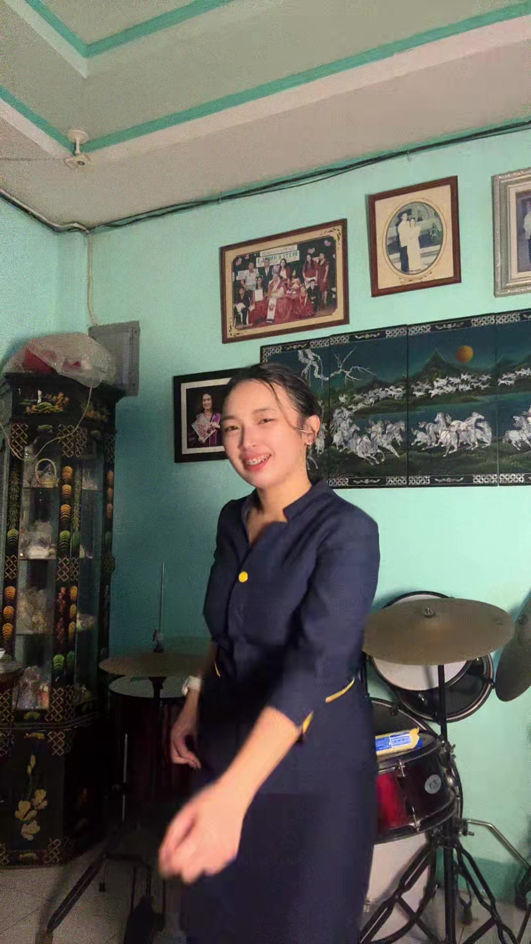 @phoebeemaeandal on IG