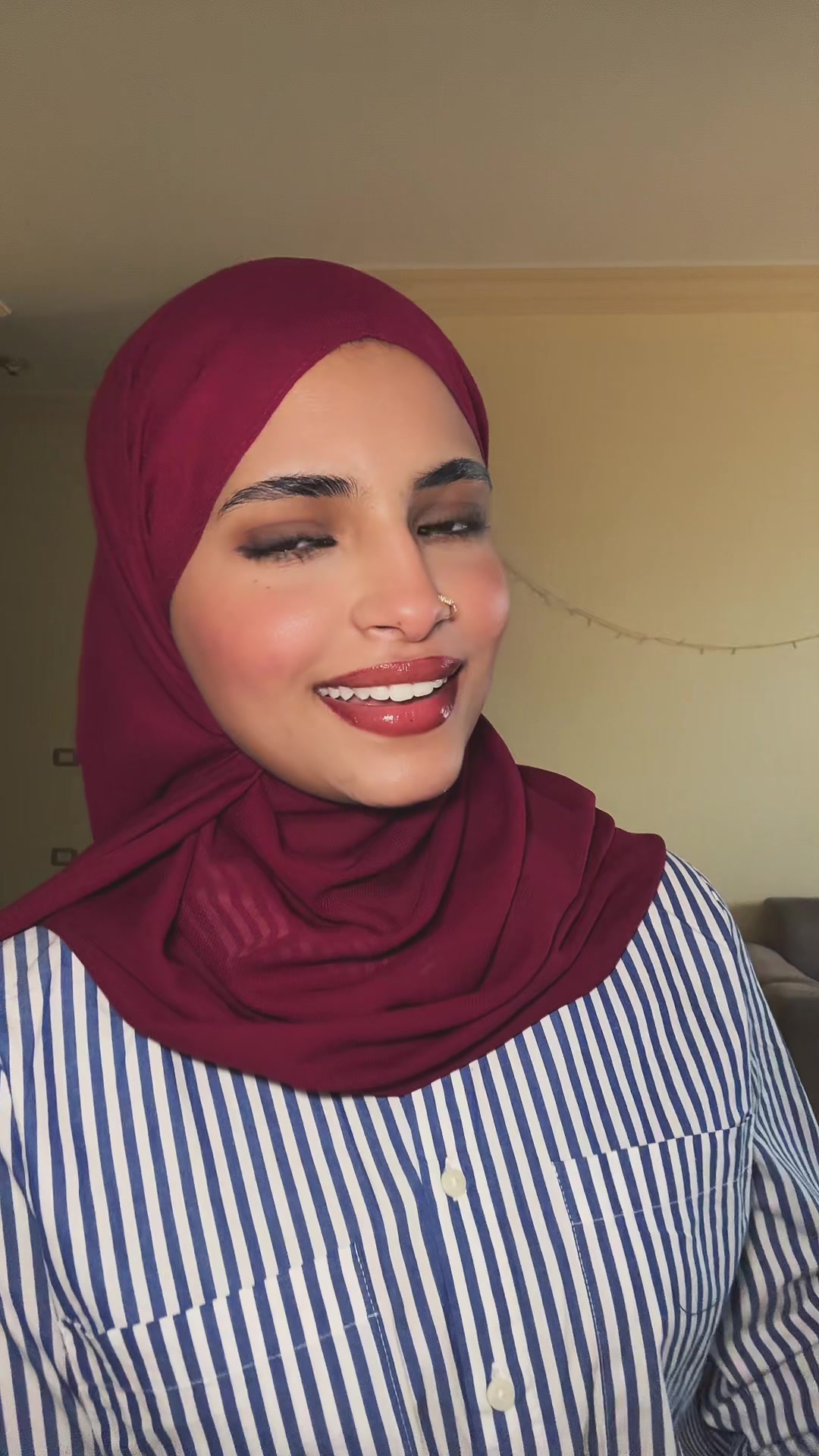 @عَبق