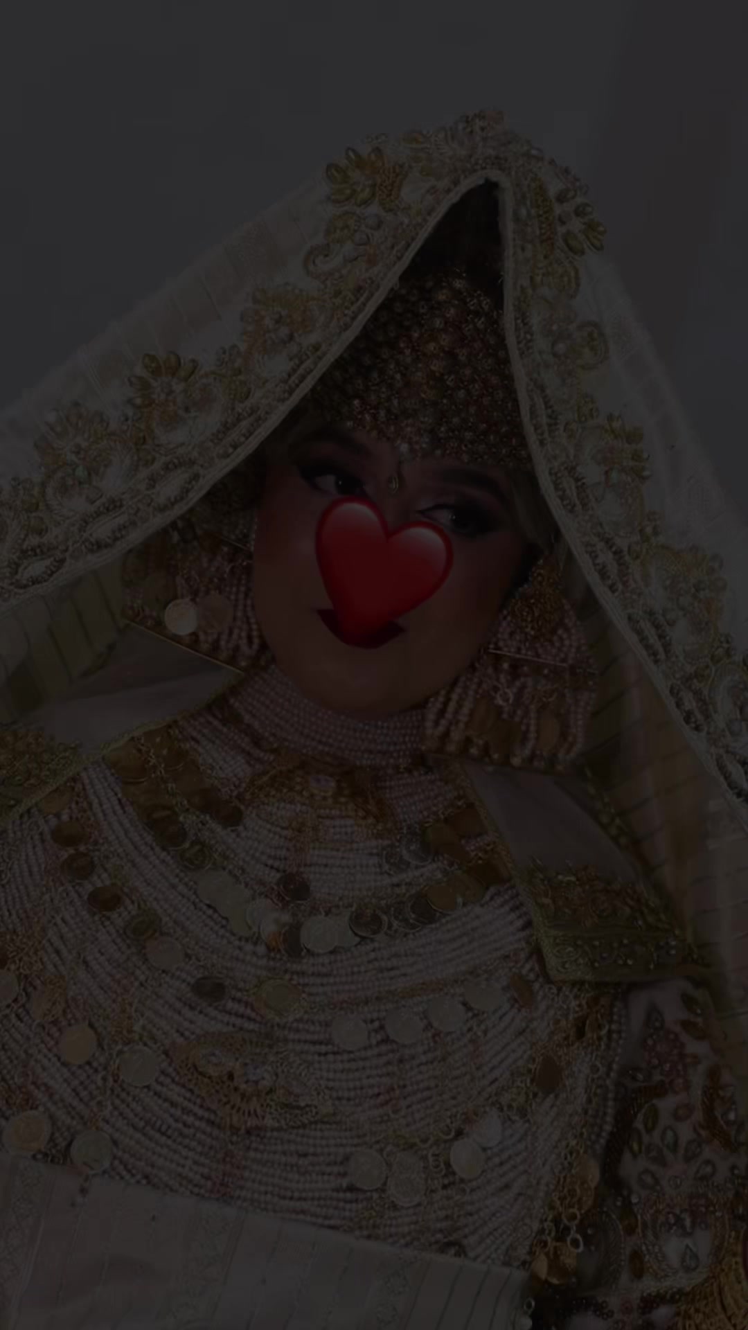@lalaelamira