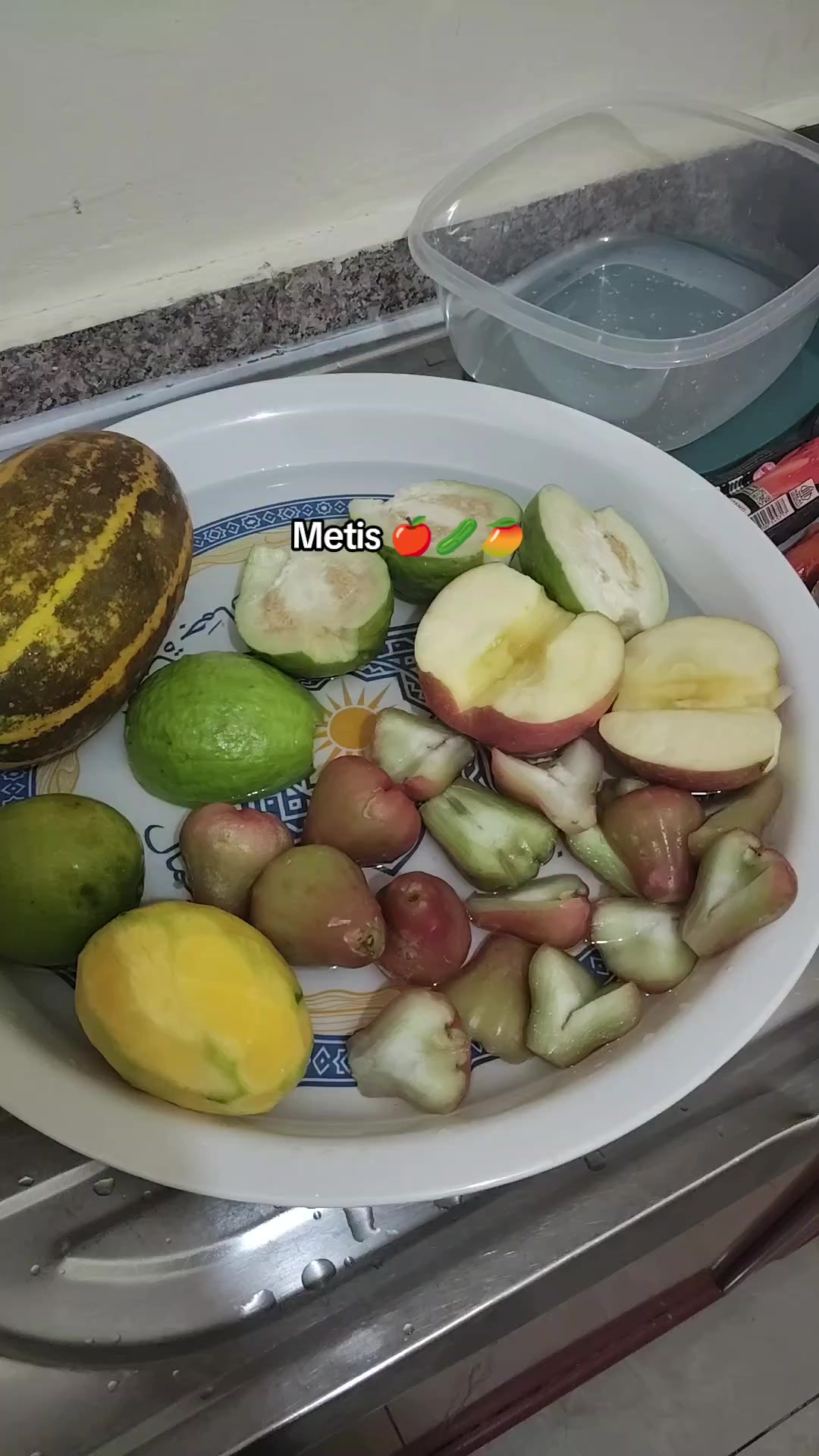 @ManggoGuava