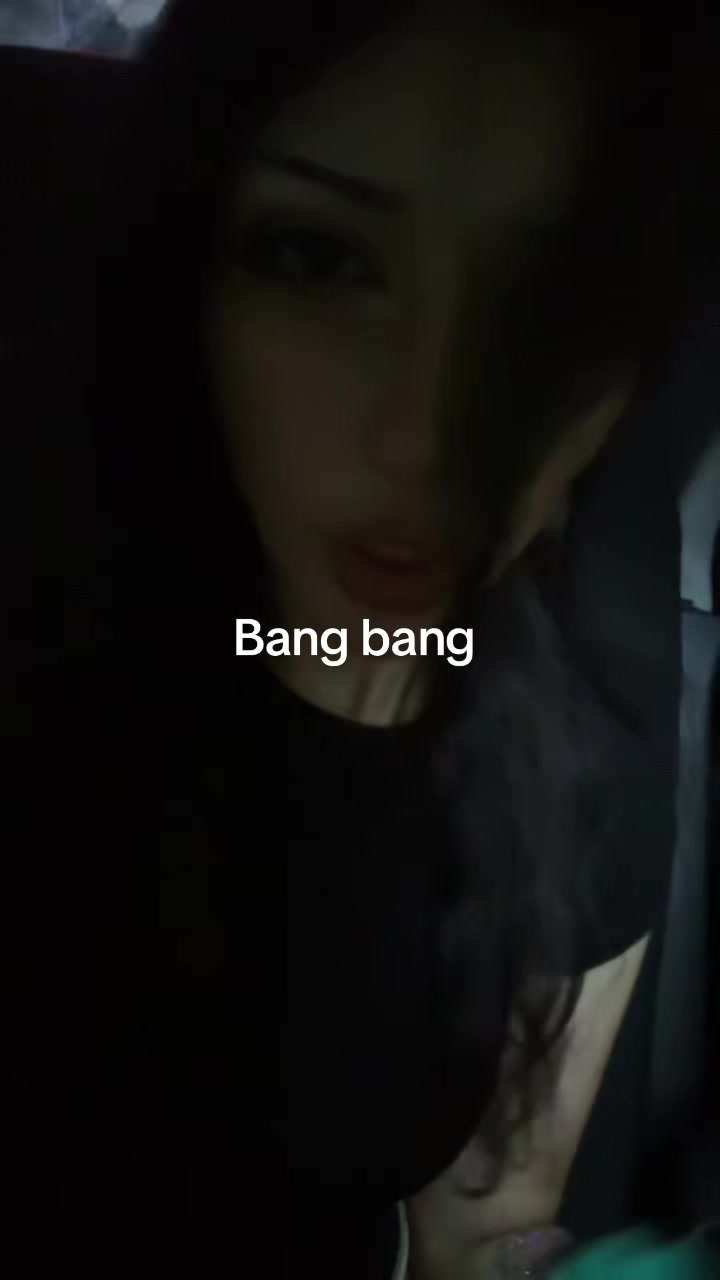 @✱