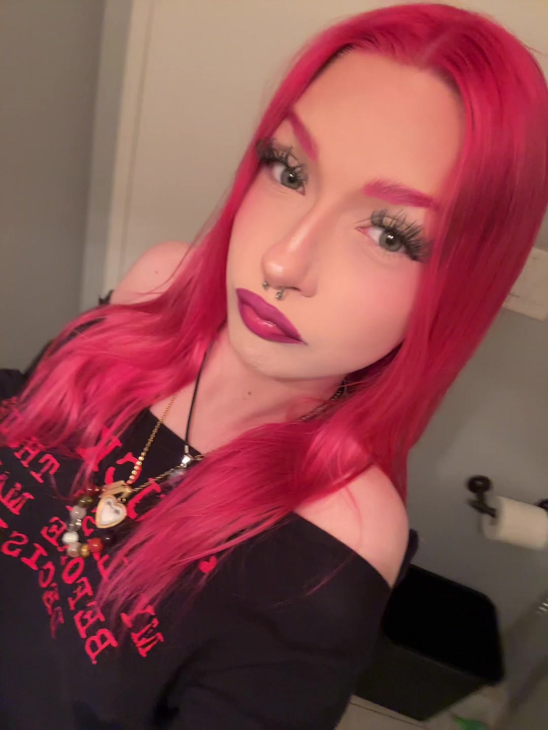 @leav3emilyalone