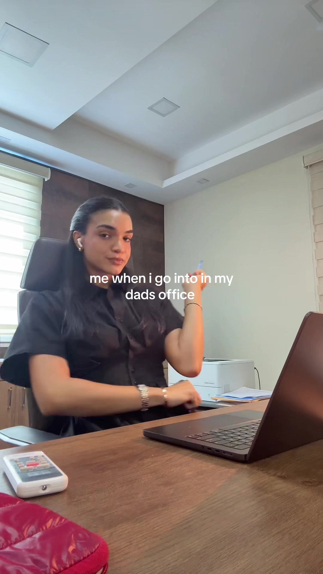 @amelia i. gomez