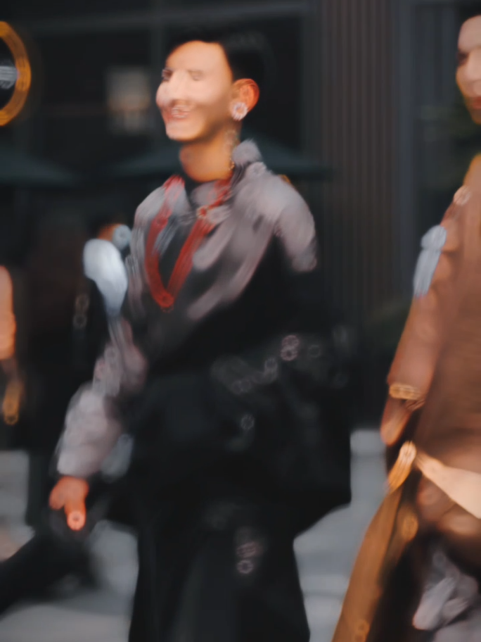 @𝗦𝘁𝗮𝘁𝘂𝘀 𝗞𝗶𝗻𝗴 👑