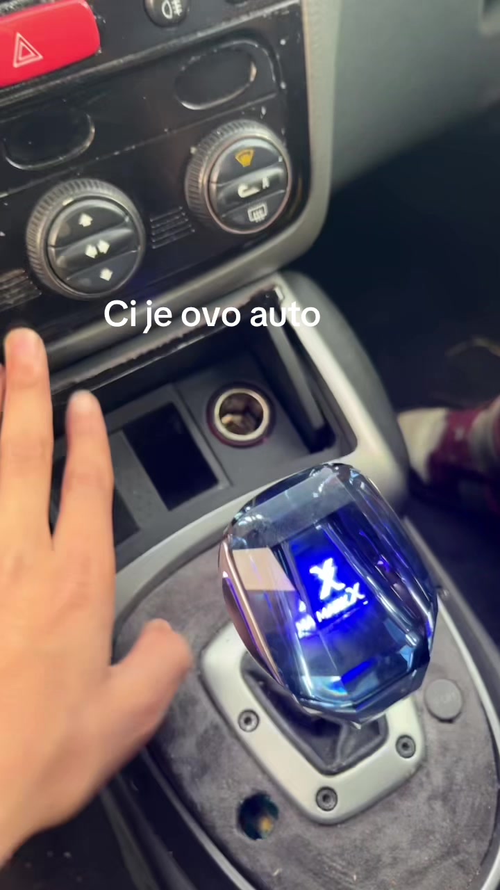 @Ljubisa_🥊