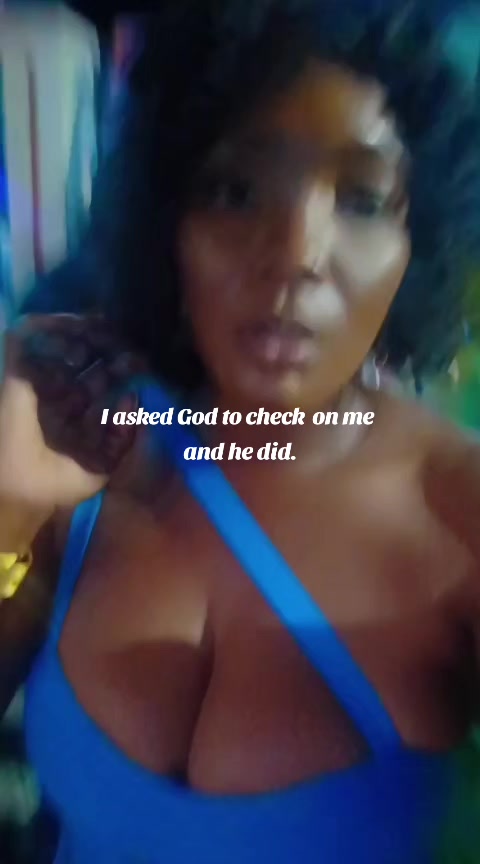 @TheVibezStylistNicole
