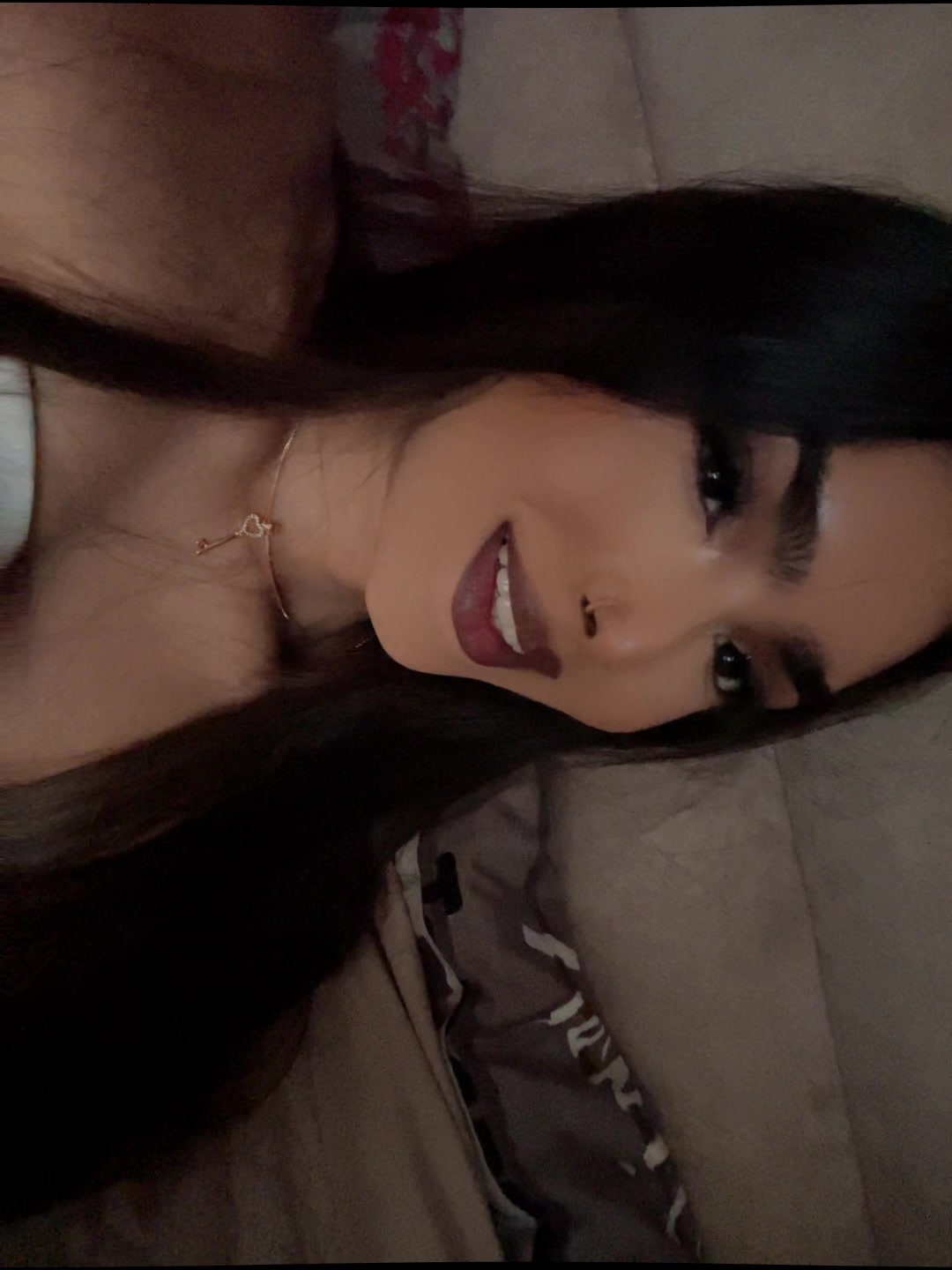 @Kim 🍒🪩💋🍸
