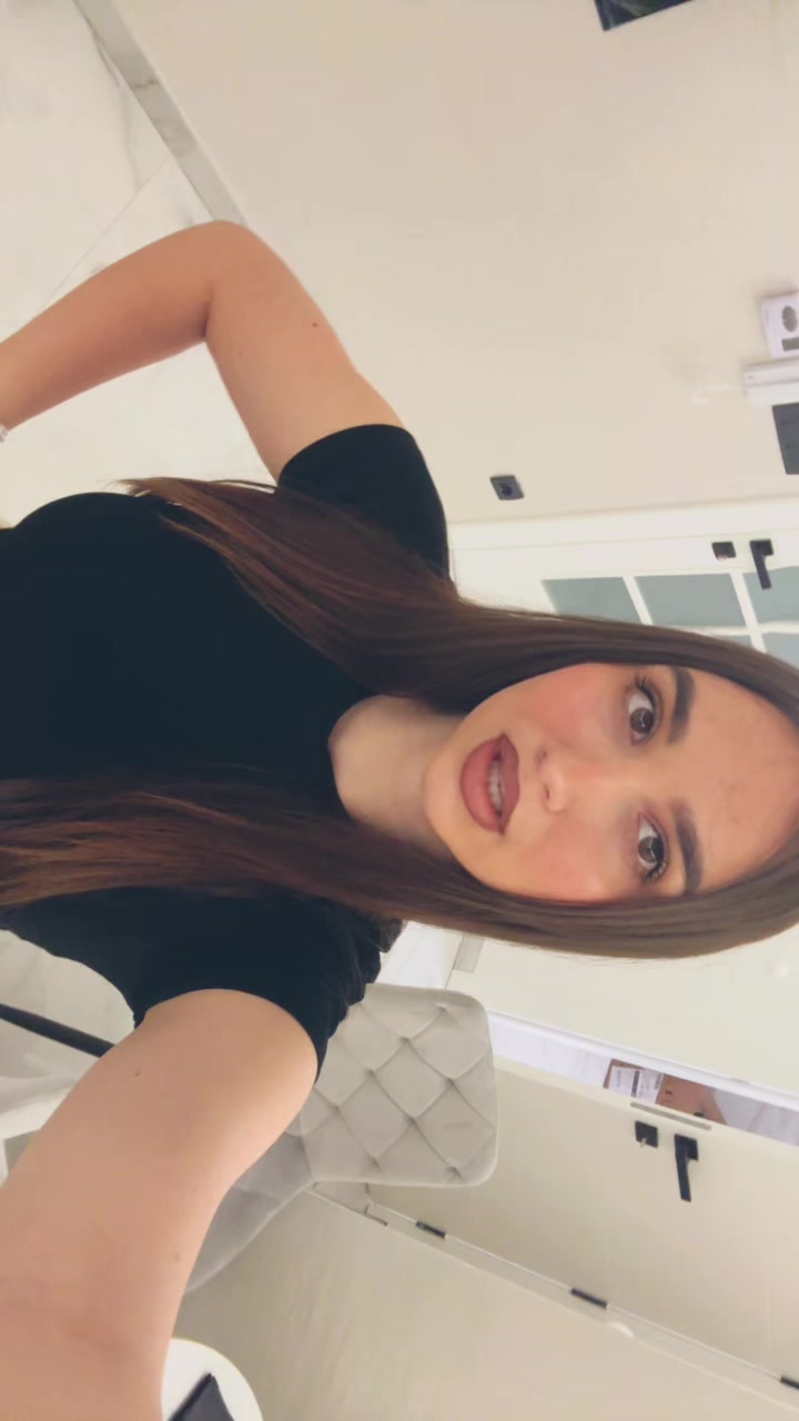 @Andjela