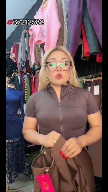 @Vicky Fitfashion