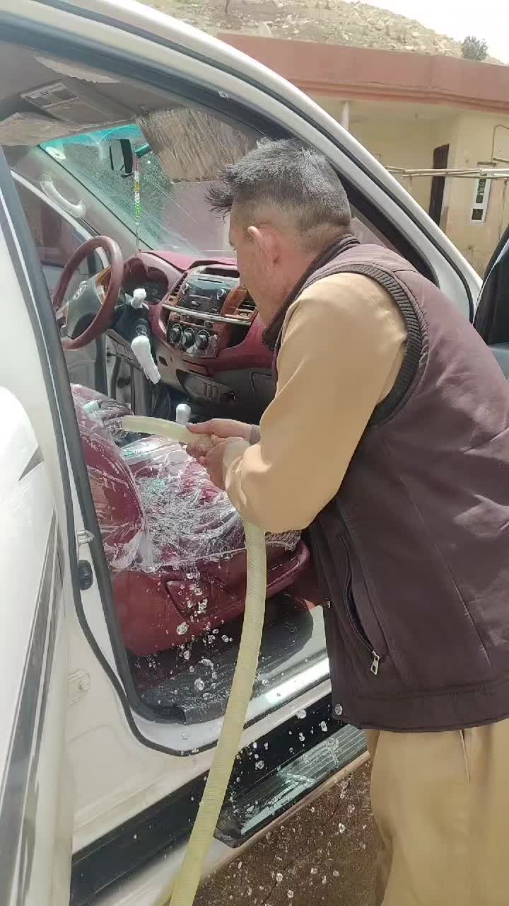 @قائید پوشۆ خەیلانی