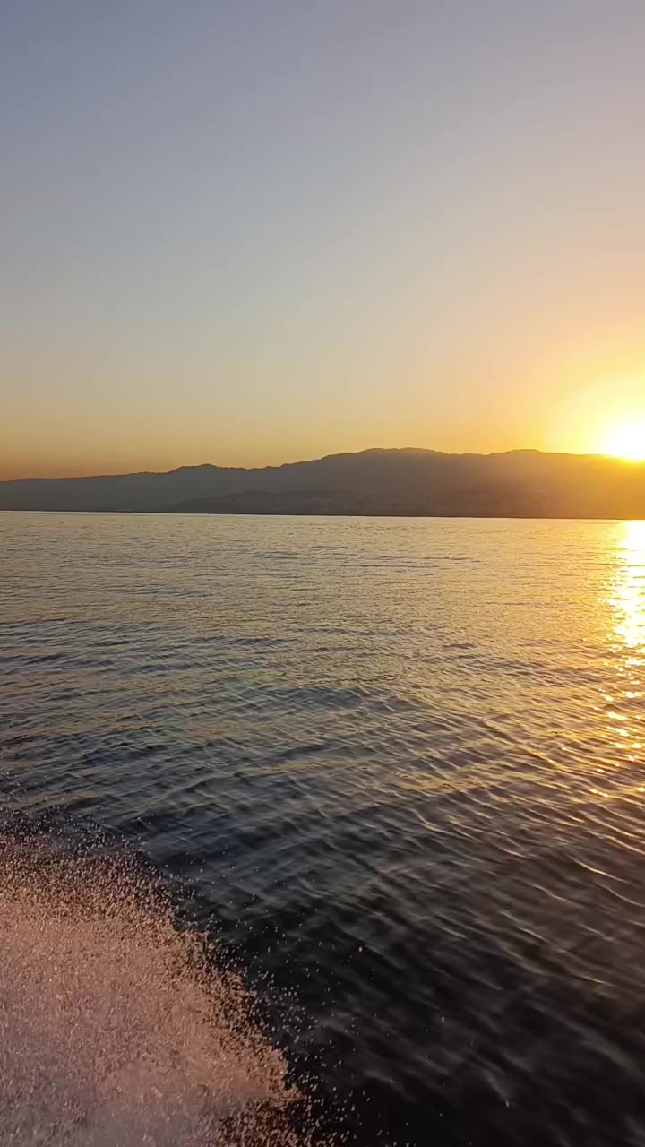 @ᗷᗩᑕᕼO&ᗷOYKᗩ