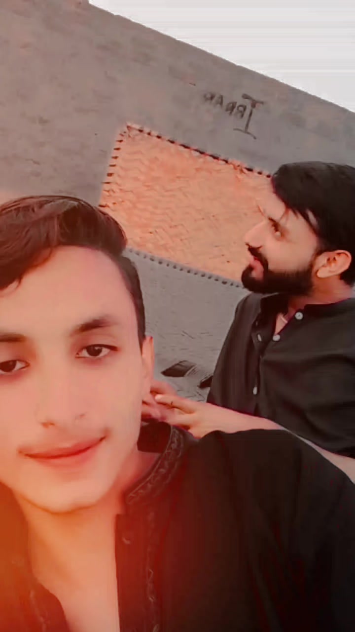 @𝒜𝓇𝓈𝓀𝒶𝓃 𝓂𝓊𝓰𝒽𝒶𝓁😁