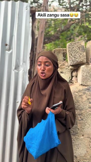 @QueenHalish🥰