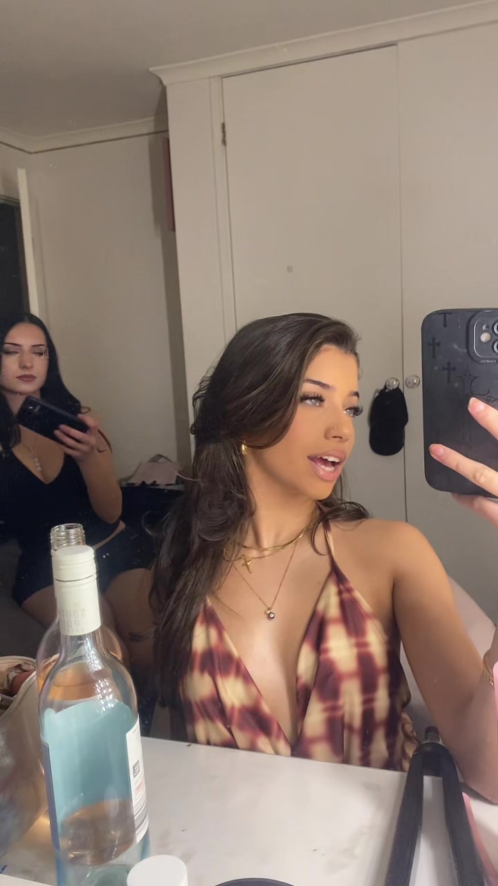 @️