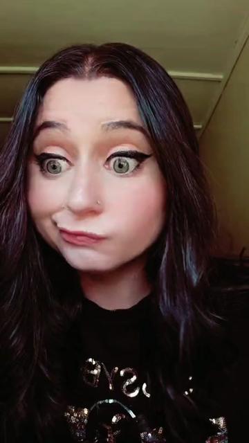 @Nadia Bratk&eacute;