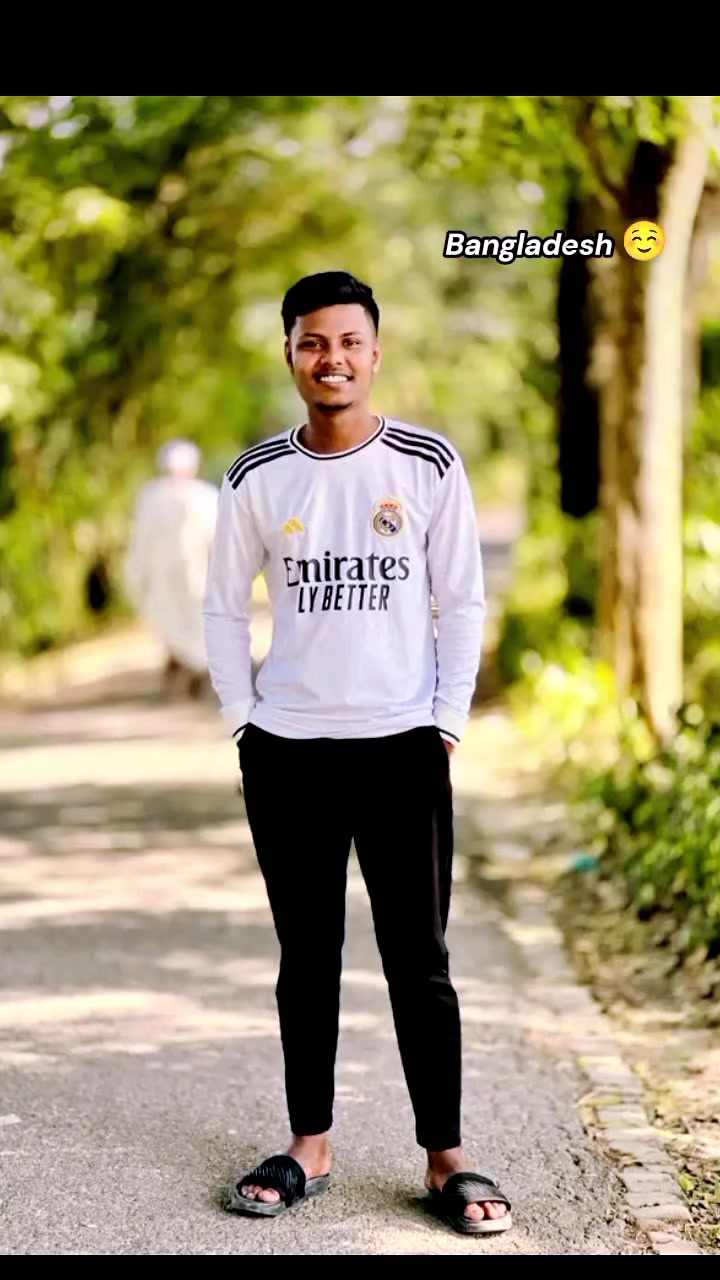@❤️🇧🇩- RIFAT XYZ -🇸🇬 😊