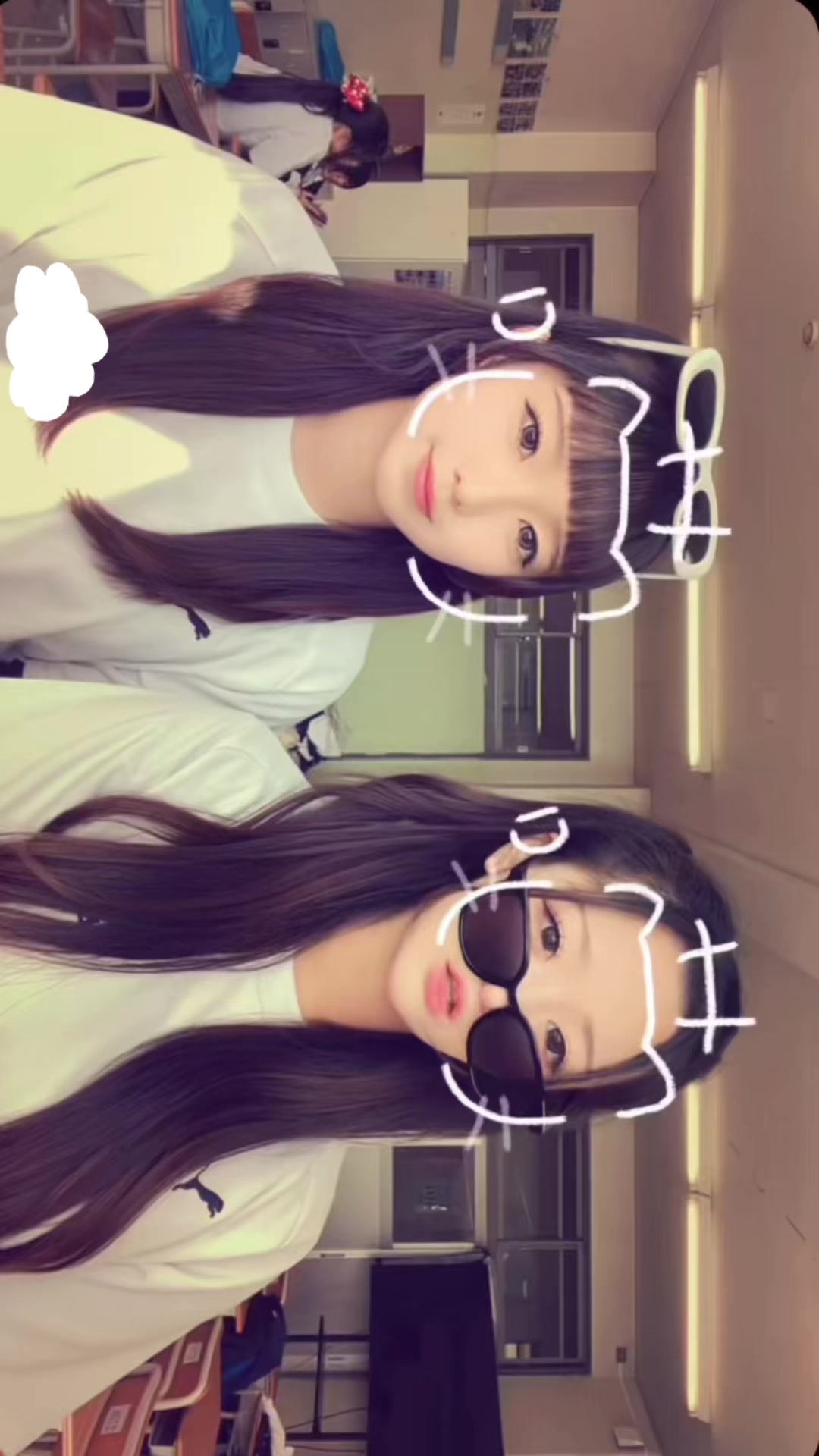 @まな