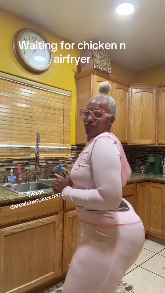 @Cherokeedazz
