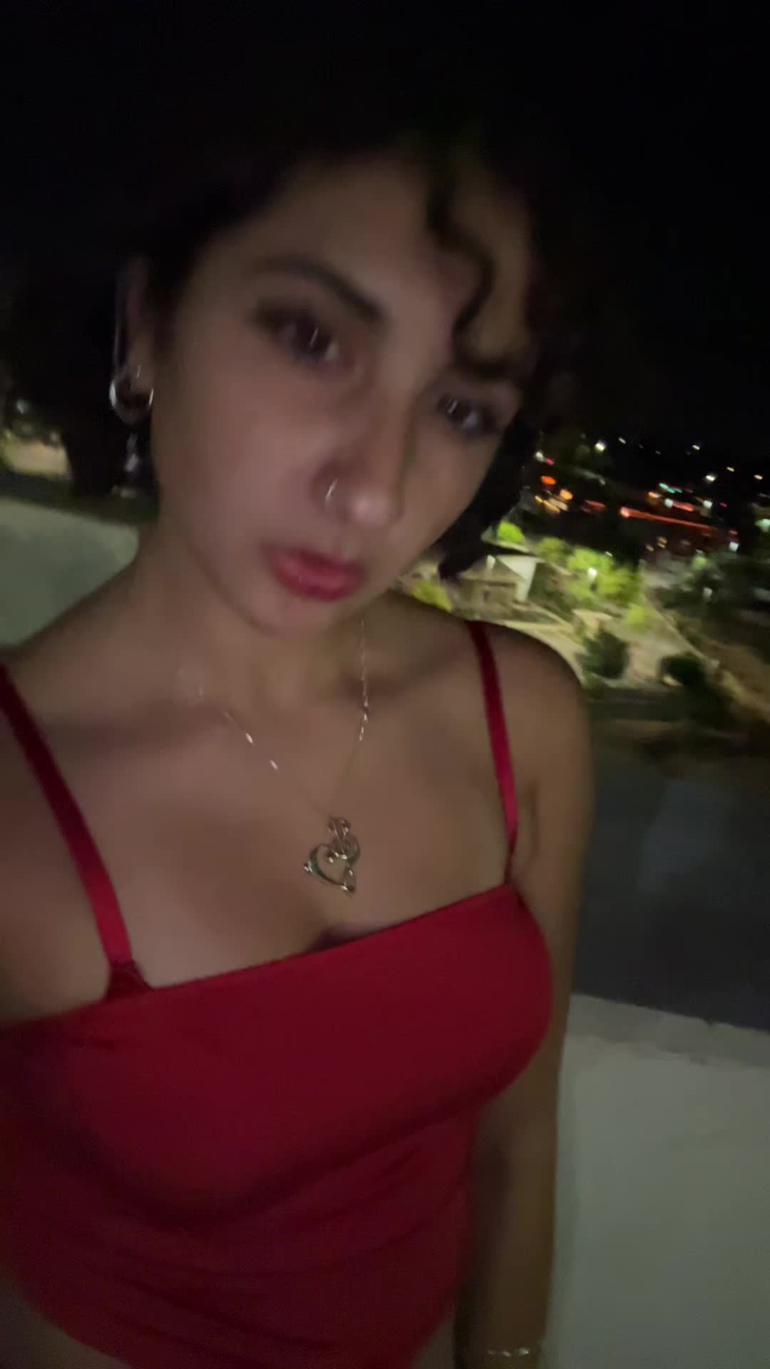 @…