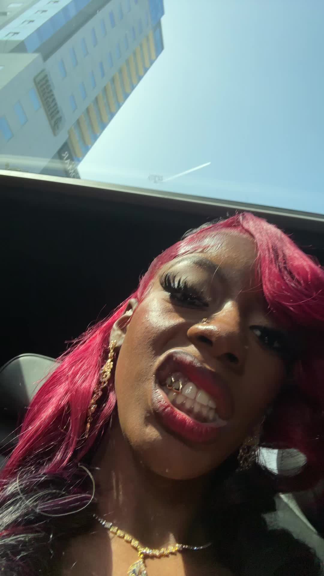 @Ari