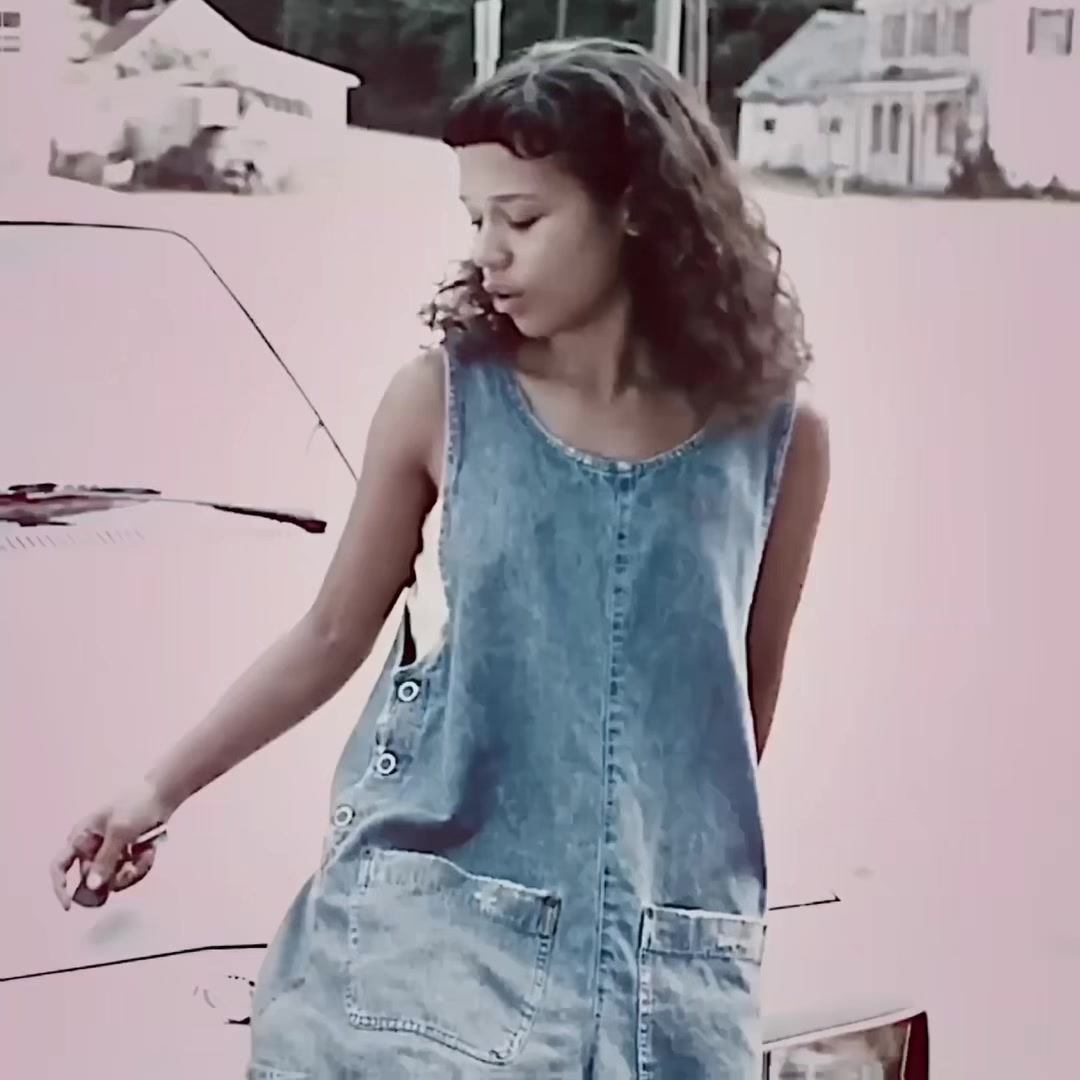 @𝐚𝐯𝐚 ⋆˚𝜗𝜚˚⋆